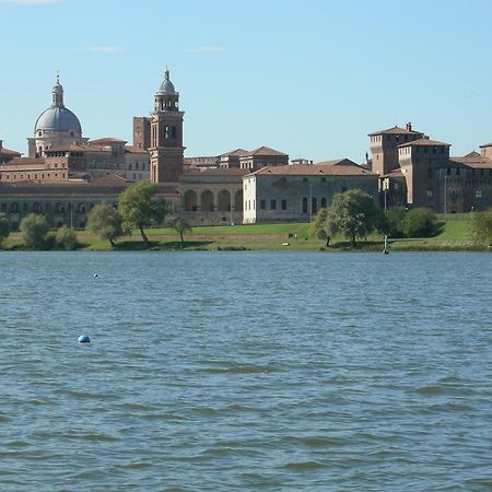 Hotel Leon D'Oro Mantova Exterior foto